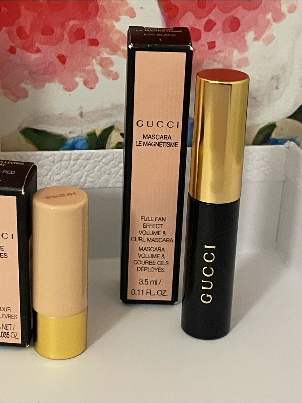 Gucci Women Makeup 4-Piece Set Pouch, foundation, lipstick & Mascara NEW - Picture 6 of 6